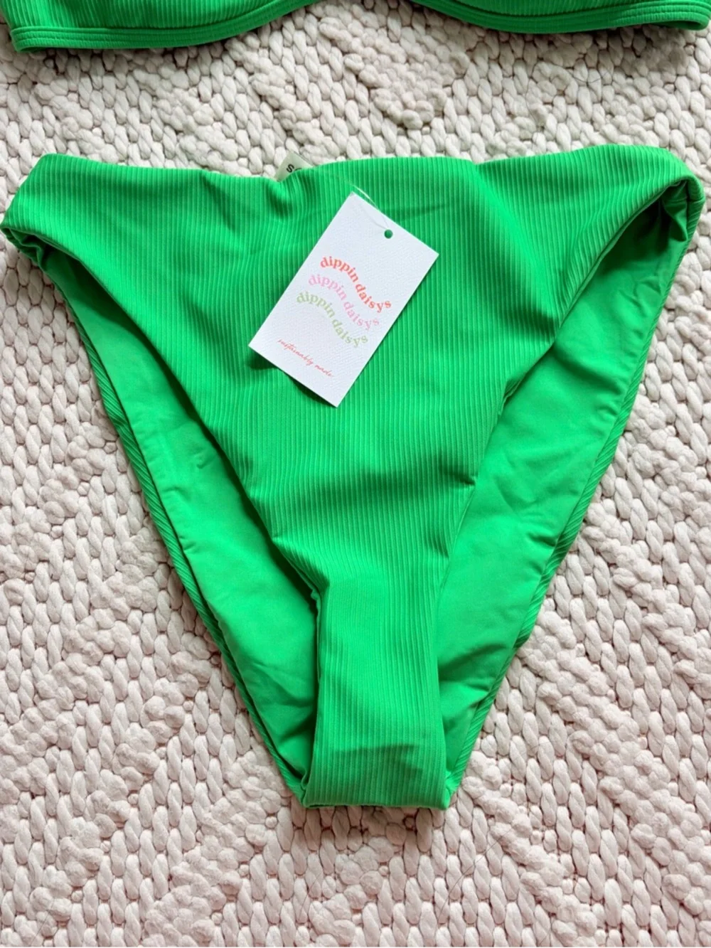 DIPPIN’ DAISY’S Seashore Bottom MED Blaire Top LARGE Kelly Green Bikini NEW NWT
